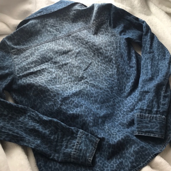 2/$20!! Leopard print button down denim top - Picture 3 of 4